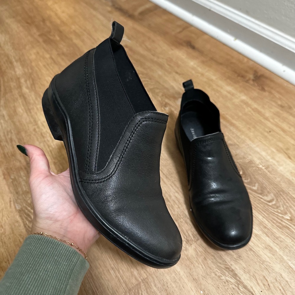 David Tate | Women's Black Leather Slip On Short Classic Ankle Boots, Size 7W